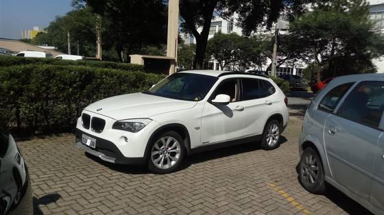 BMW X1 2.0 16V GASOLINA SDRIVE18I 4P AUTOMÁTICO